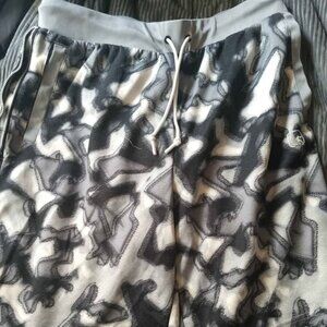 And1 basketball shorts size L black camo with pockets walking gym comfortable